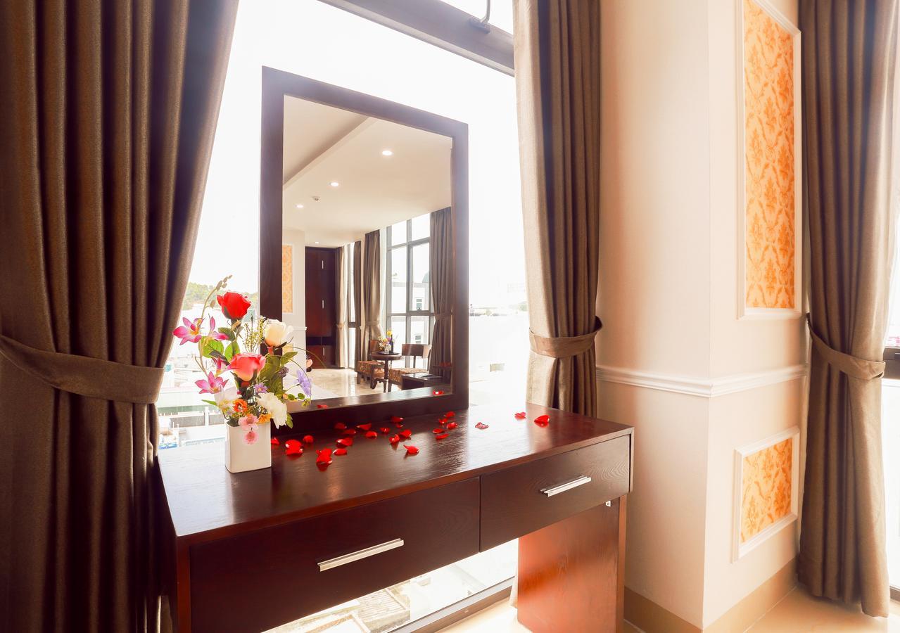 Tuan Vu Hotel ダオコートー エクステリア 写真